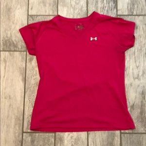 Women’s UA workout tee